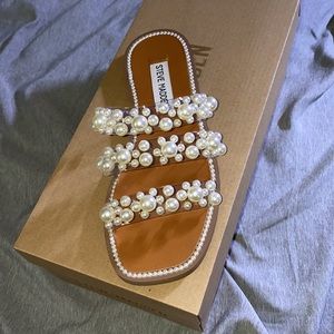 Steve Madden Taye Clear